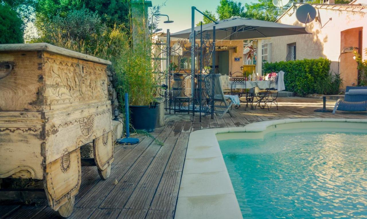 Le Jardin Des Selves Bed & Breakfast Draguignan Exterior photo