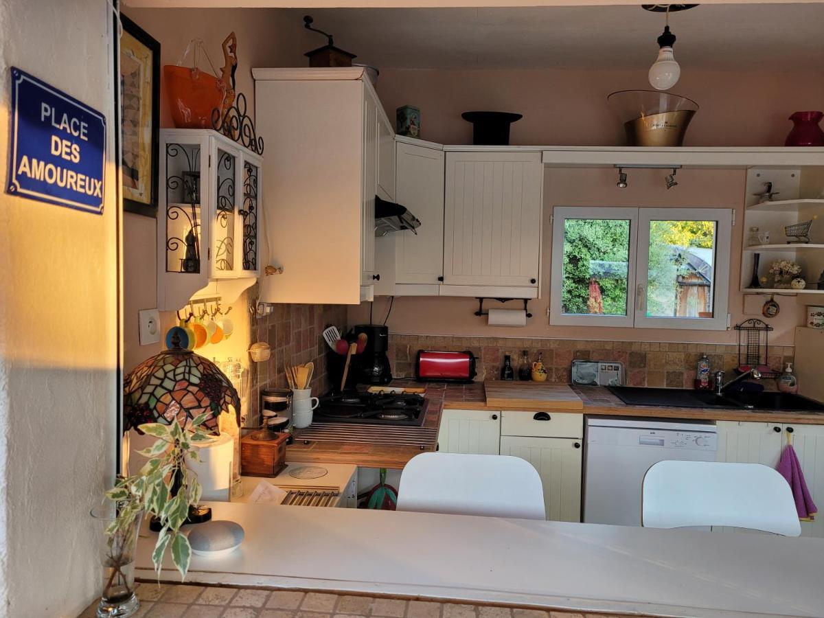 Le Jardin Des Selves Bed & Breakfast Draguignan Exterior photo